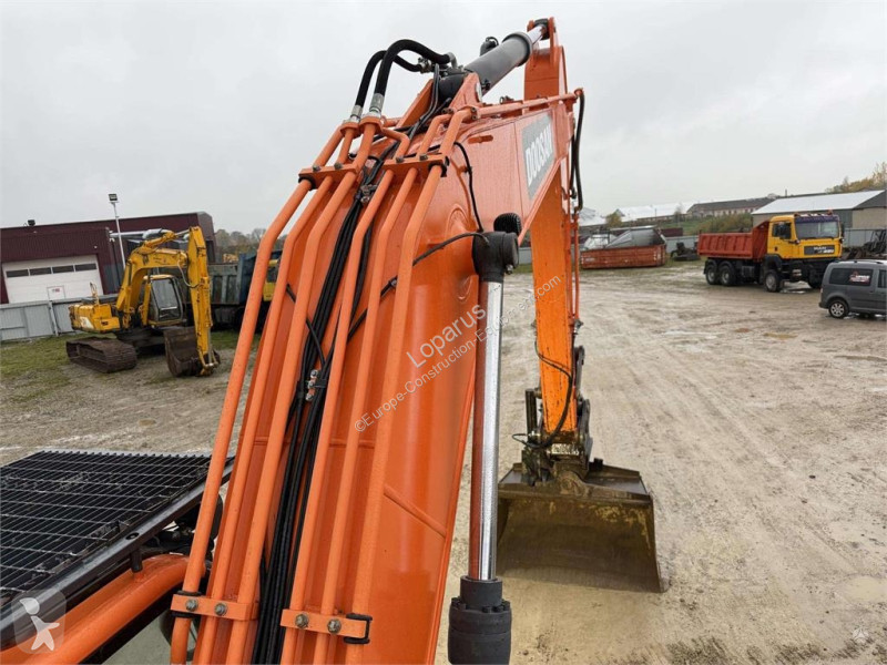 جرافة Doosan LC5 , 800 mm tracks