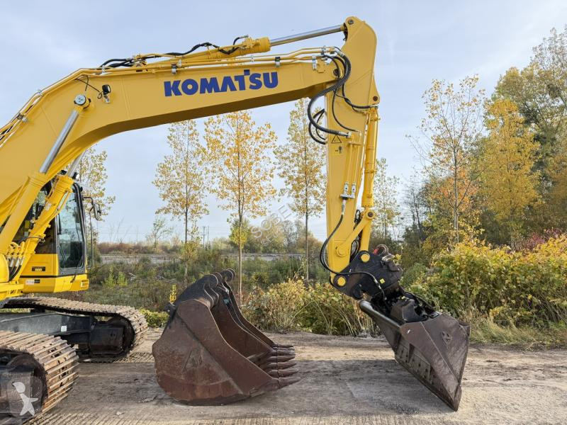 Escavadora Komatsu I-11E0