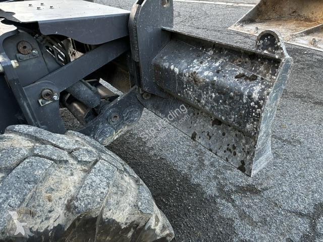 Graafmachine Volvo 150E