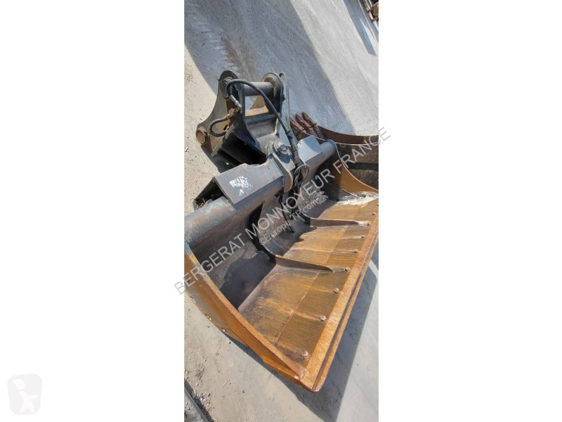Graafmachine Volvo EC250