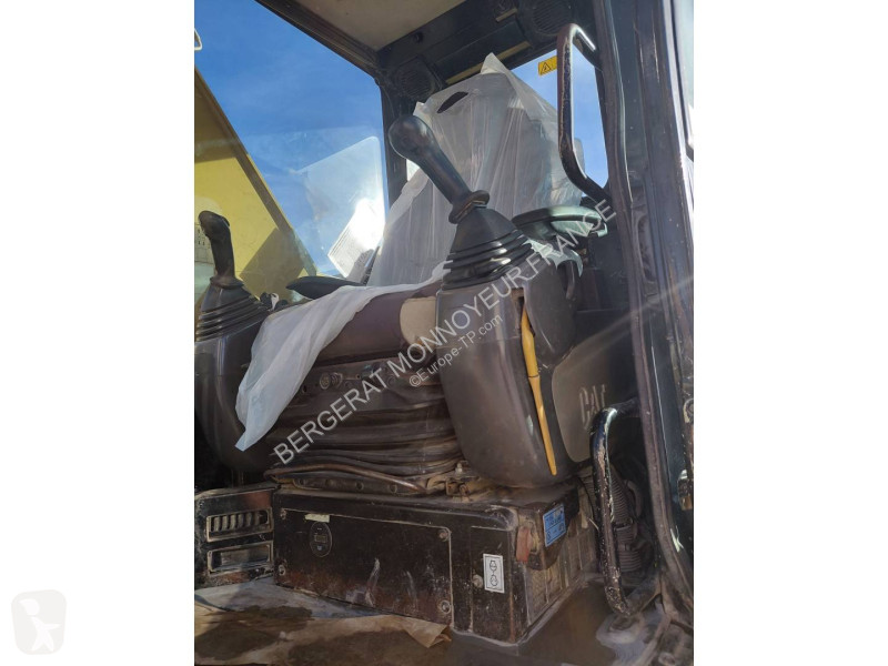 Kotrógép Caterpillar CR