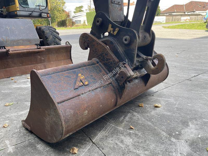 Escavadora Volvo