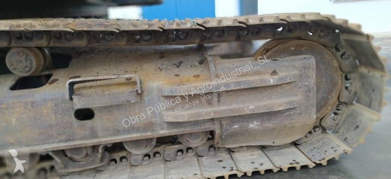 Lopatový nakládač Hyundai HX 300 L