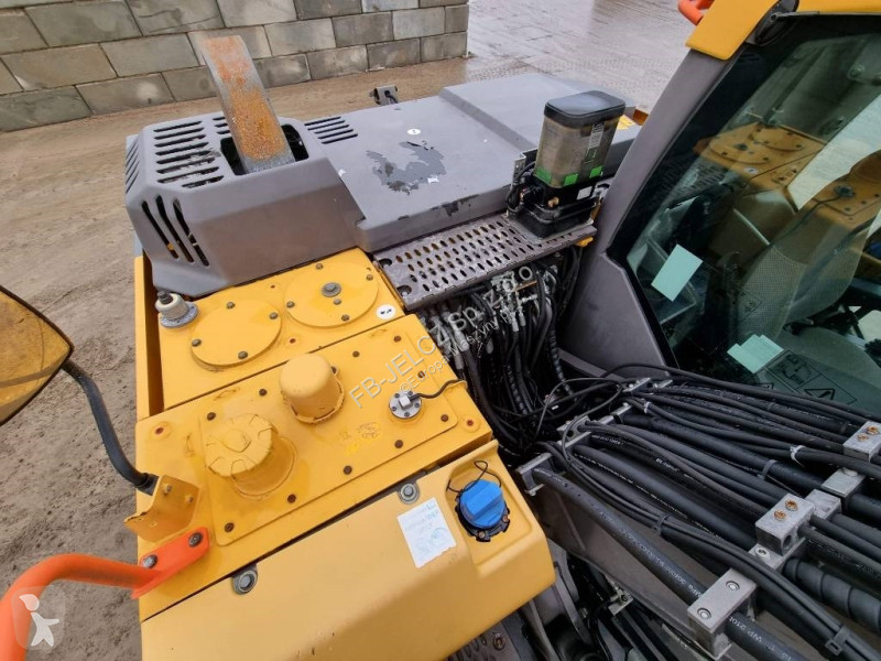 Excavator Volvo