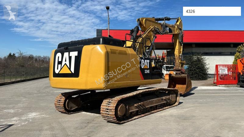 Escavatore Caterpillar L