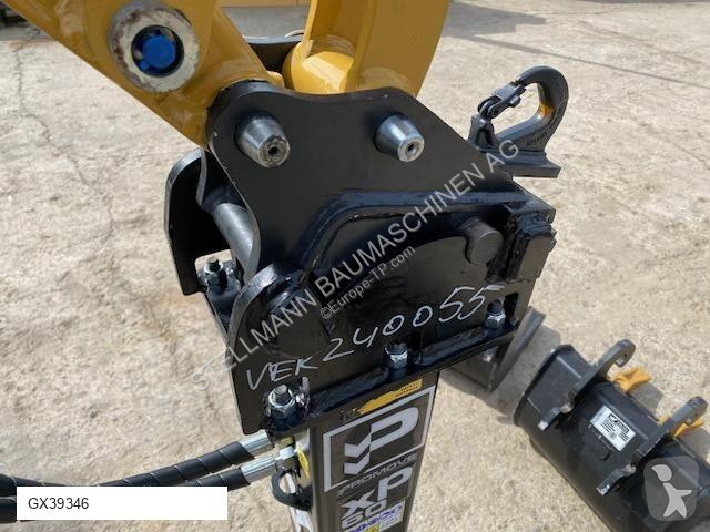 Excavator Caterpillar 3009