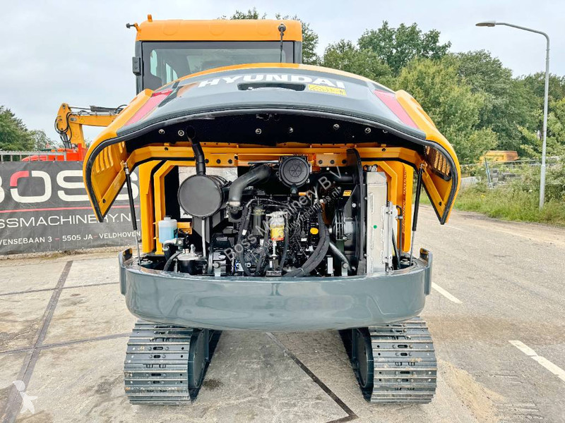 Skovl Hyundai HX60 - New / Unused / 2024 Model