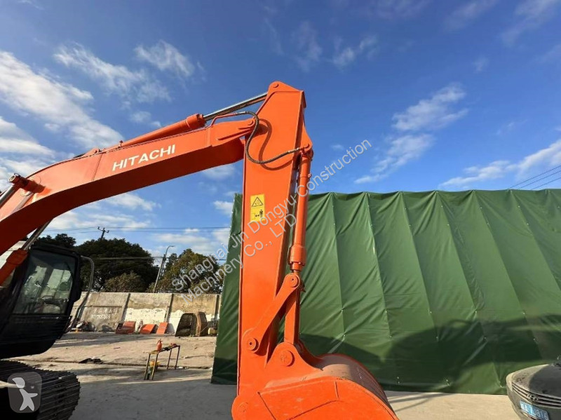 Escavadora Hitachi ZX 200