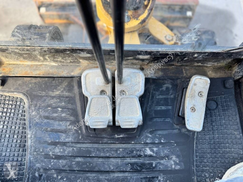 Excavator Caterpillar 3024