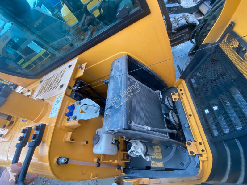 Excavator Hyundai ROBEX 55W-9A