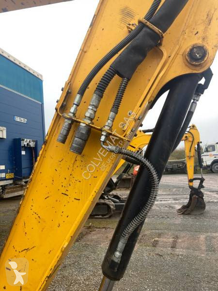 Escavadora JCB 85Z-1