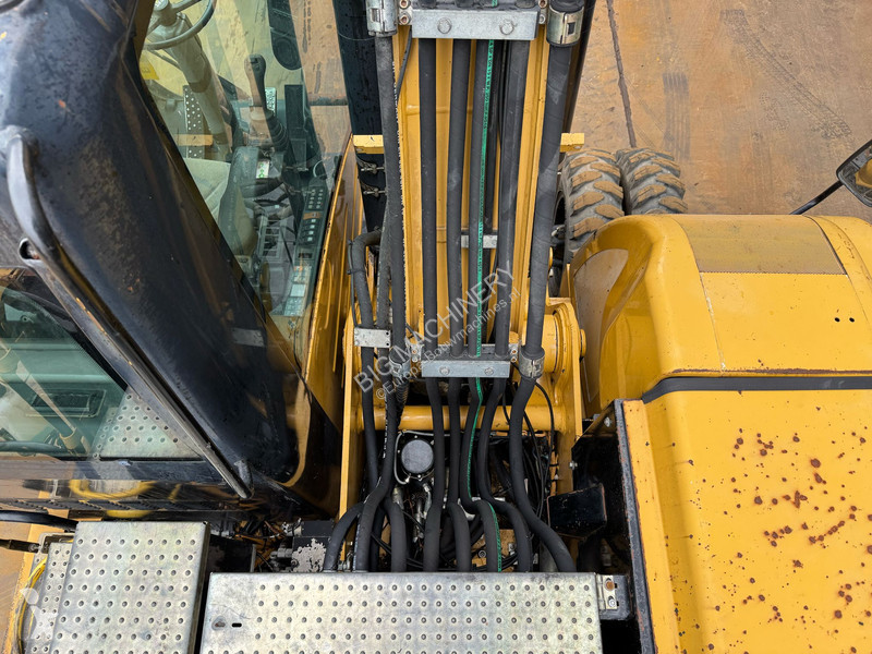 Graafmachine Caterpillar D