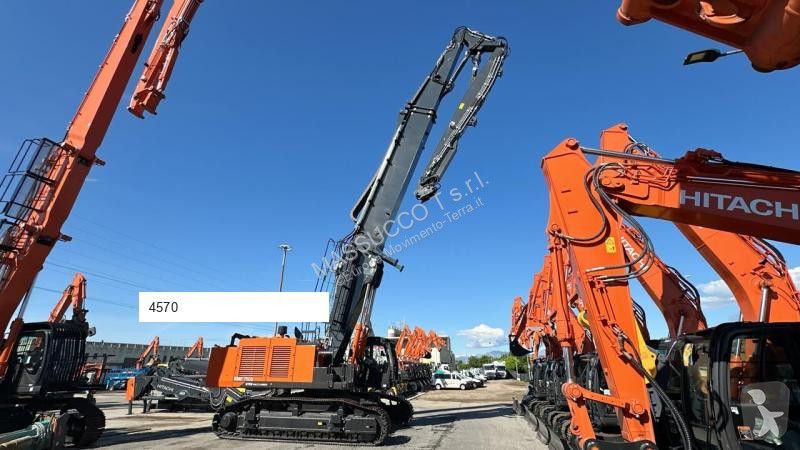 Escavatore Hitachi KMC750S-7