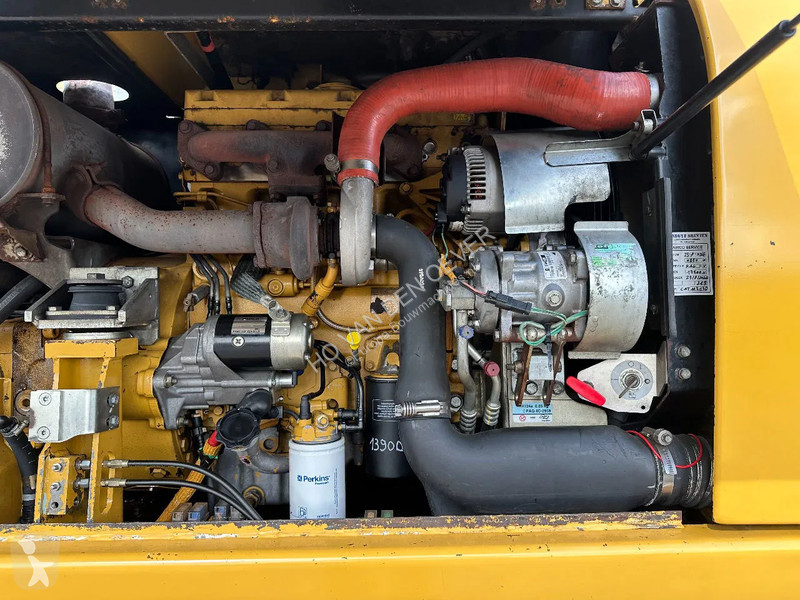 Escavatore Caterpillar D