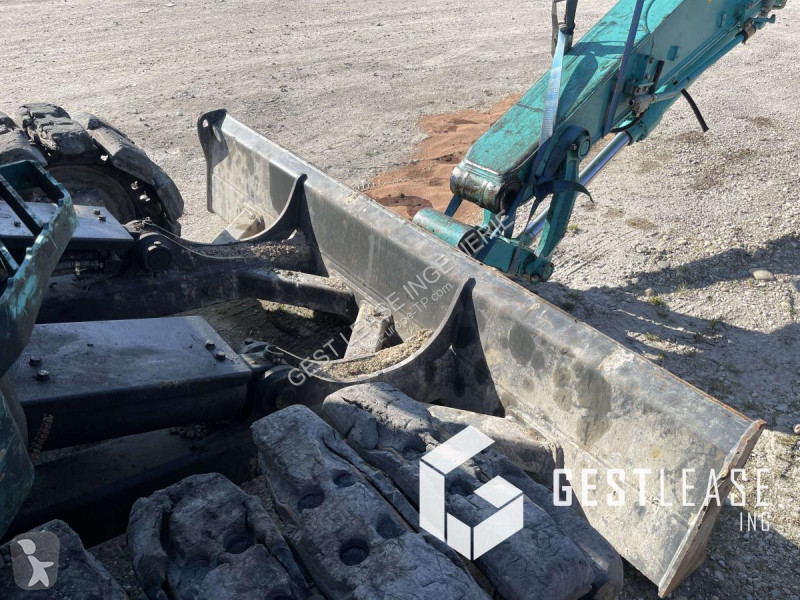 Escavadora Kobelco  SK140