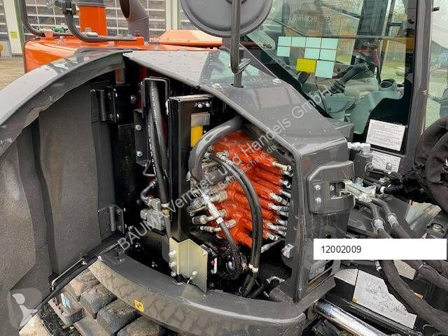Escavadora Hitachi B-6 MIETE / RENTAL (12002009)