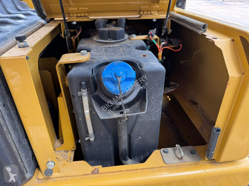 Graafmachine Caterpillar 323