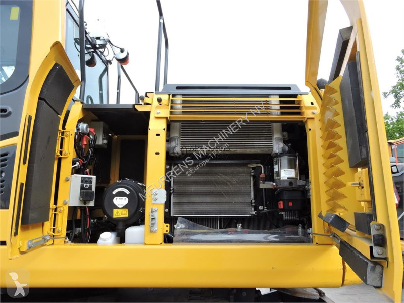 جرافة Komatsu -10 German+New tyres