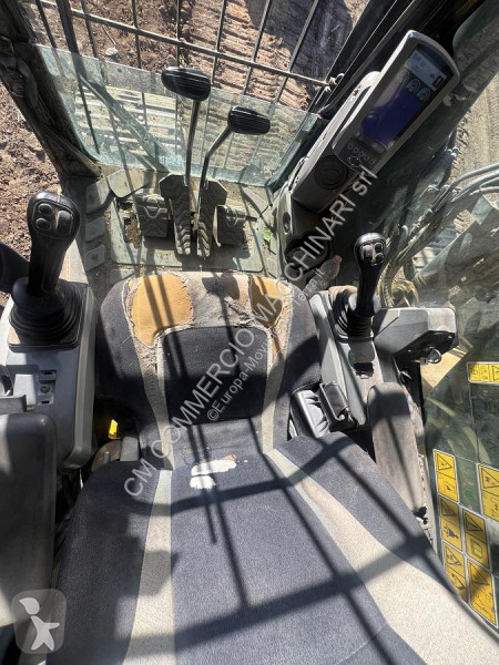 Escavatore Caterpillar LN