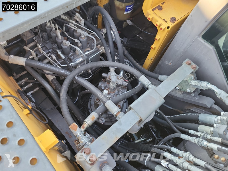Graafmachine Volvo C220