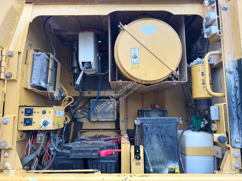 Graafmachine Caterpillar UHD - Hydr...