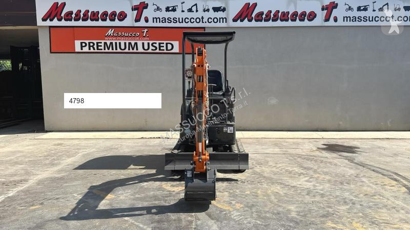 Excavadora Hitachi ZX17U-2 YLR
