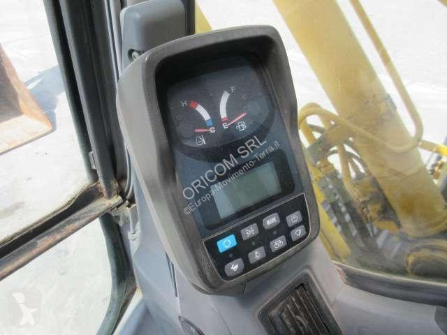 Escavatore New Holland