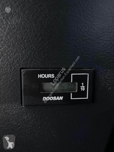 Escavadora Doosan DX 60 C