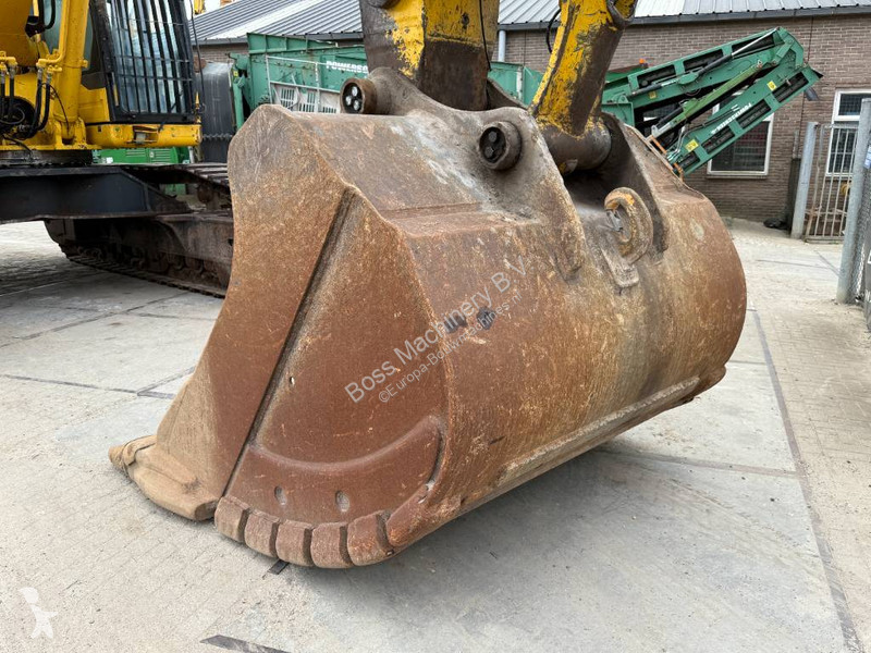 Lopatový nakládač Komatsu PC700LC-11 -...