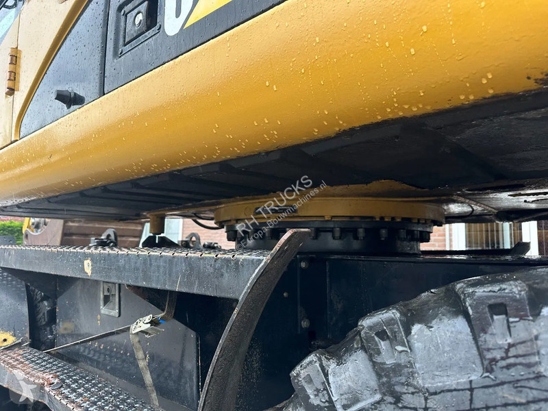 Excavator Caterpillar D 7212 HOURS
