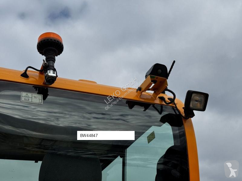 جرافة Hyundai Robex 55W-9A