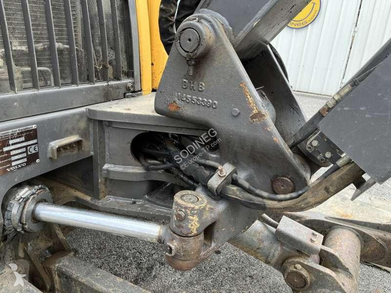 Escavadora Volvo