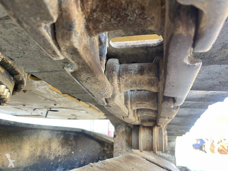 Excavator Caterpillar 2012 CE