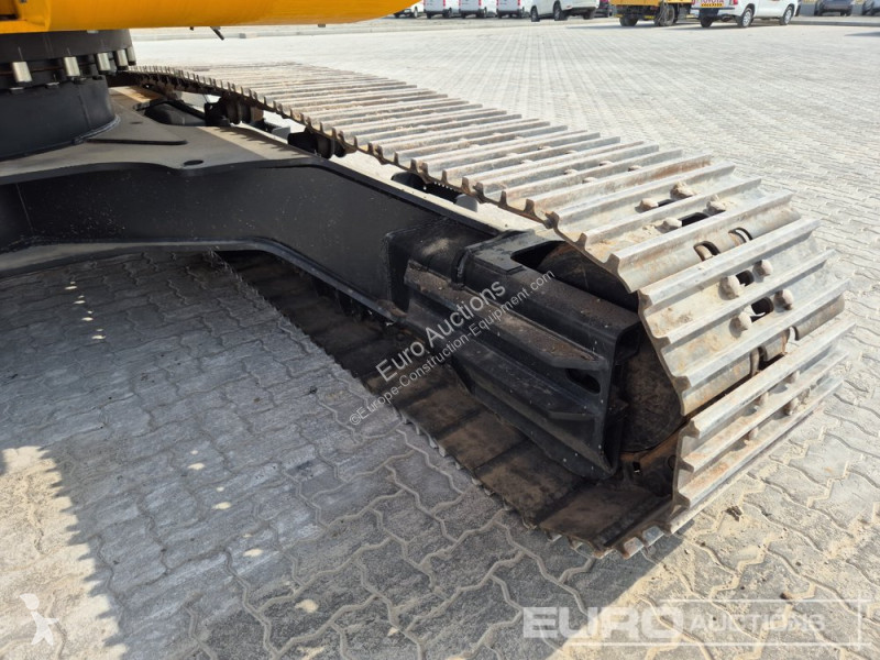 جرافة JCB JS215LC