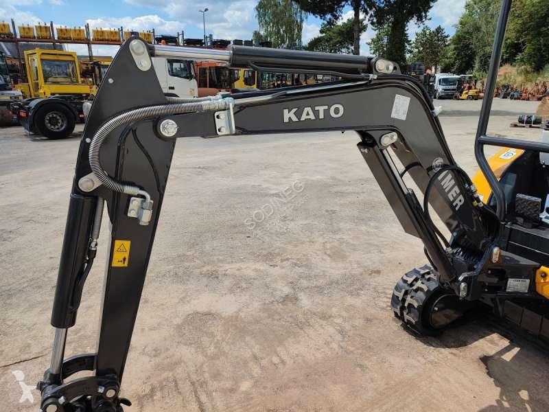 Escavadora Kato  VXE HD 17