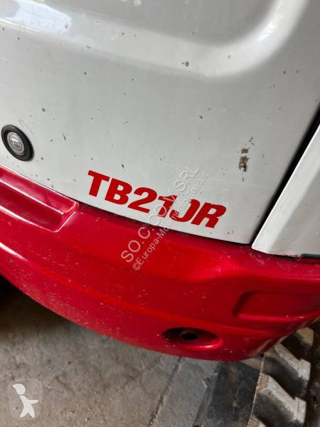 جرافة Takeuchi TB21JR