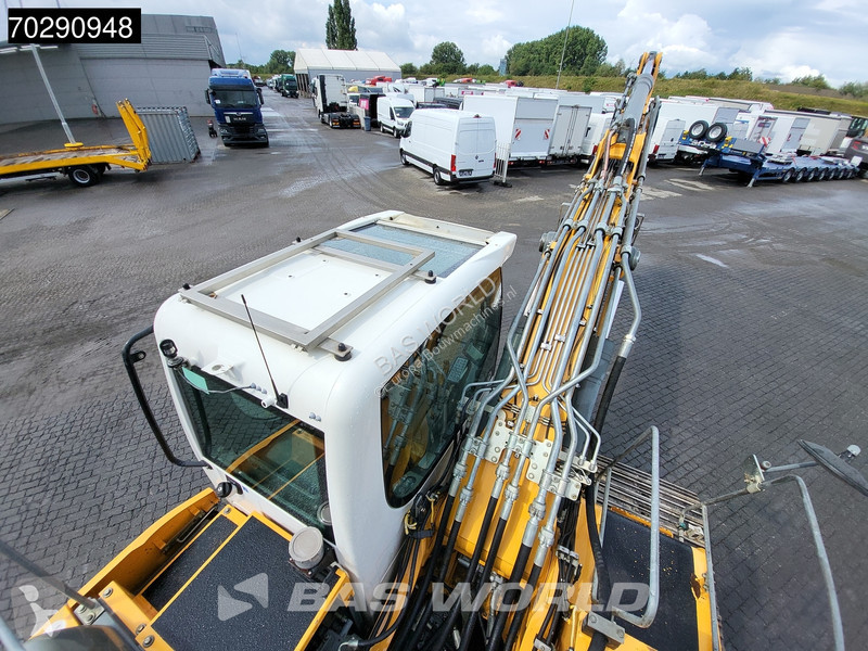 Excavadora Liebherr R922 Litronic