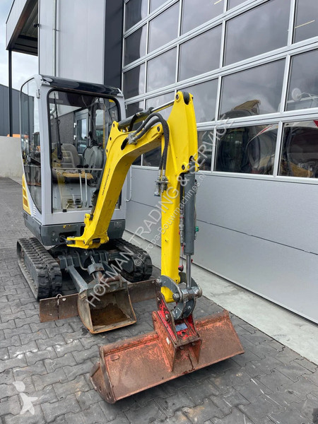 Escavadora Wacker Neuson