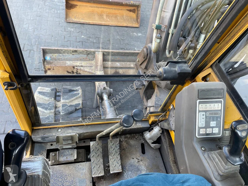 Escavadora Volvo Pel-job EB706 Tripple boom