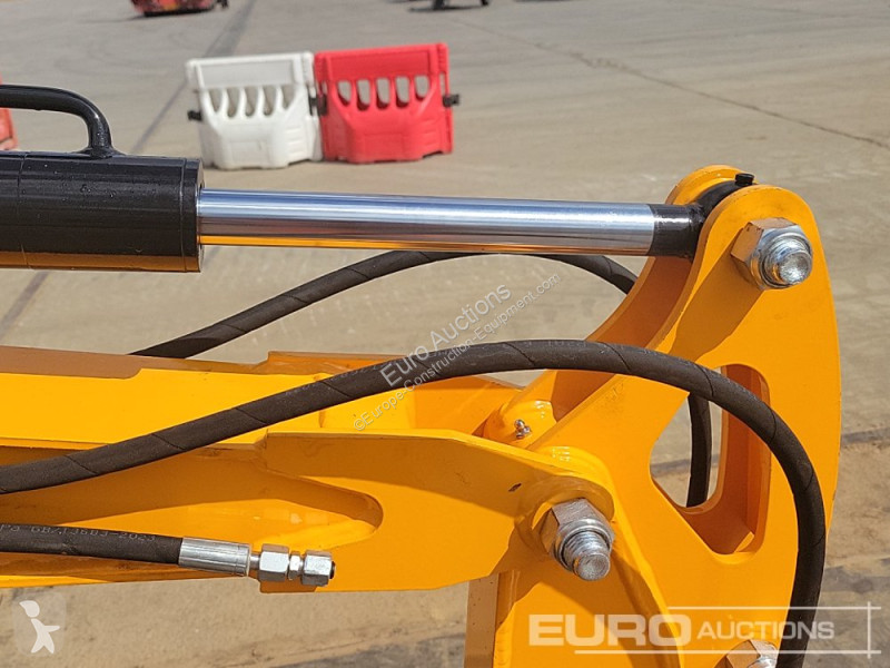 Excavator JPC HT12