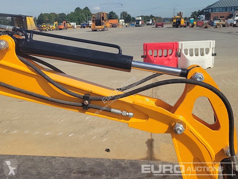 Excavator JPC HT12