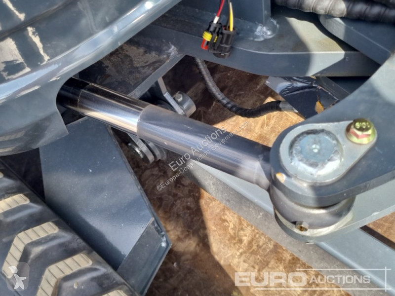 Escavadora JPC HT25