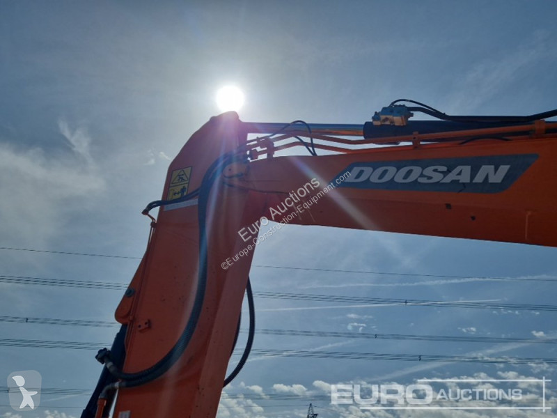 جرافة Doosan -7