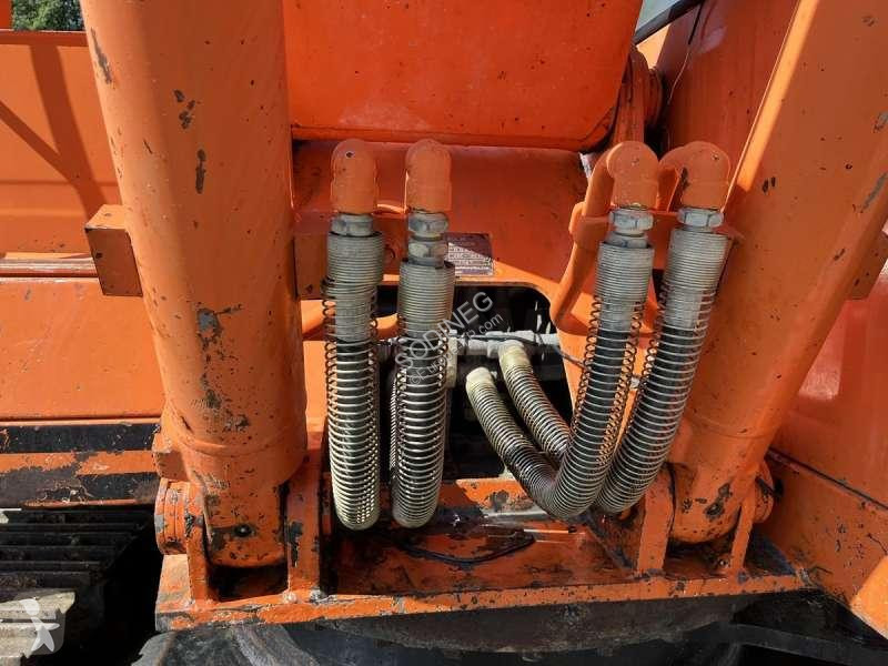 Escavatore Hitachi  UH073