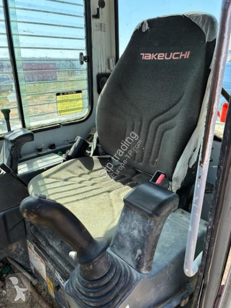 Excavadora Takeuchi 153FR
