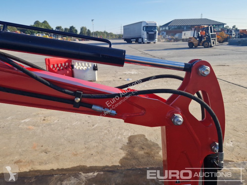Escavadora JPC HT12