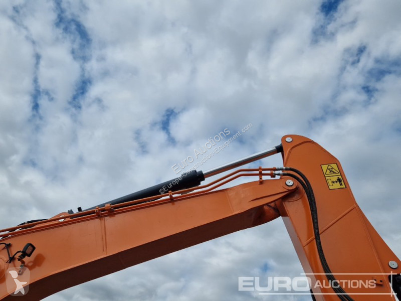 Escavadora Doosan -7