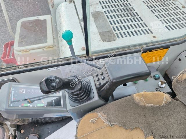 Escavadora Takeuchi / 7,5ton / SW MS08 / 2 Löffel