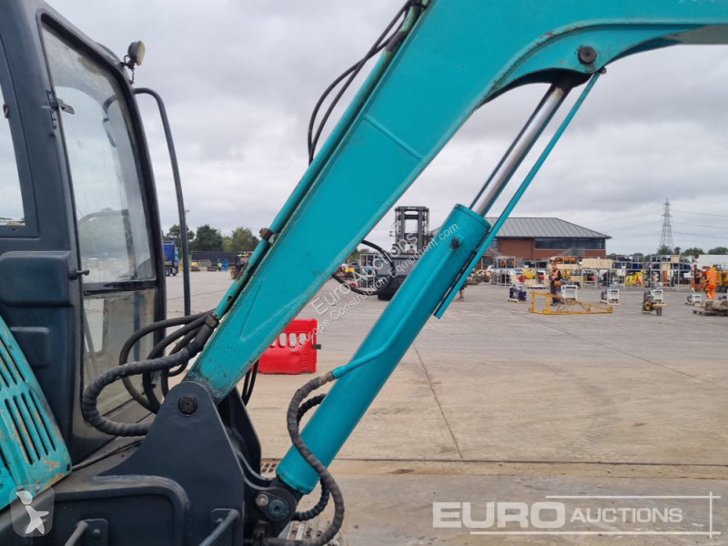 Escavadora Kobelco -C
