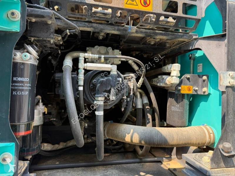 Excavadora Kobelco